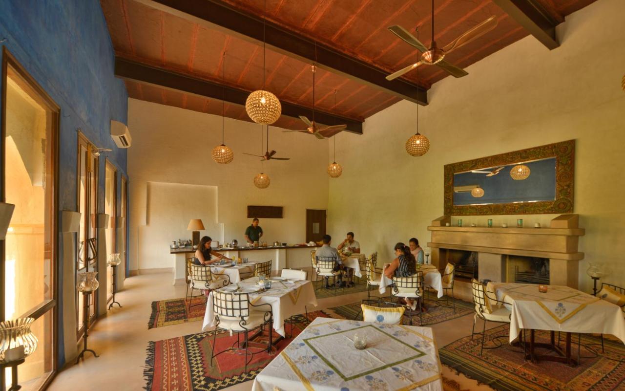 Ramathra Fort Hotel Sapotra Exterior photo